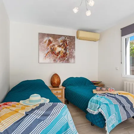 Campanilla - Plusholidays * Ifach